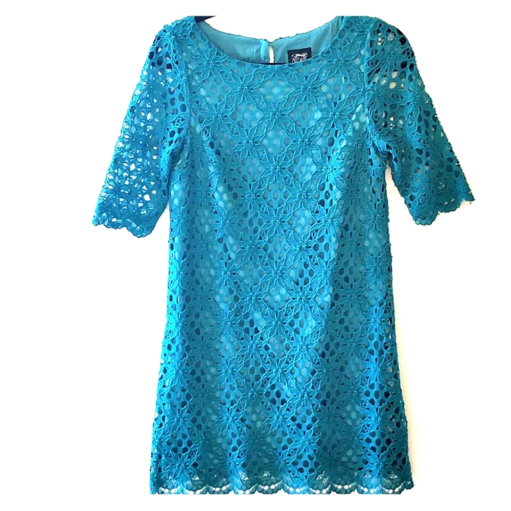 Swing dress with lace overlay and elbow sleeves